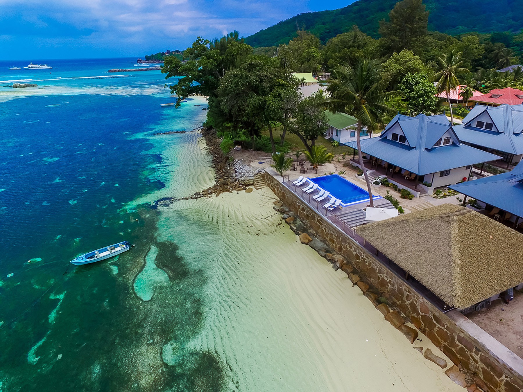 Le Nautique Luxury Waterfront